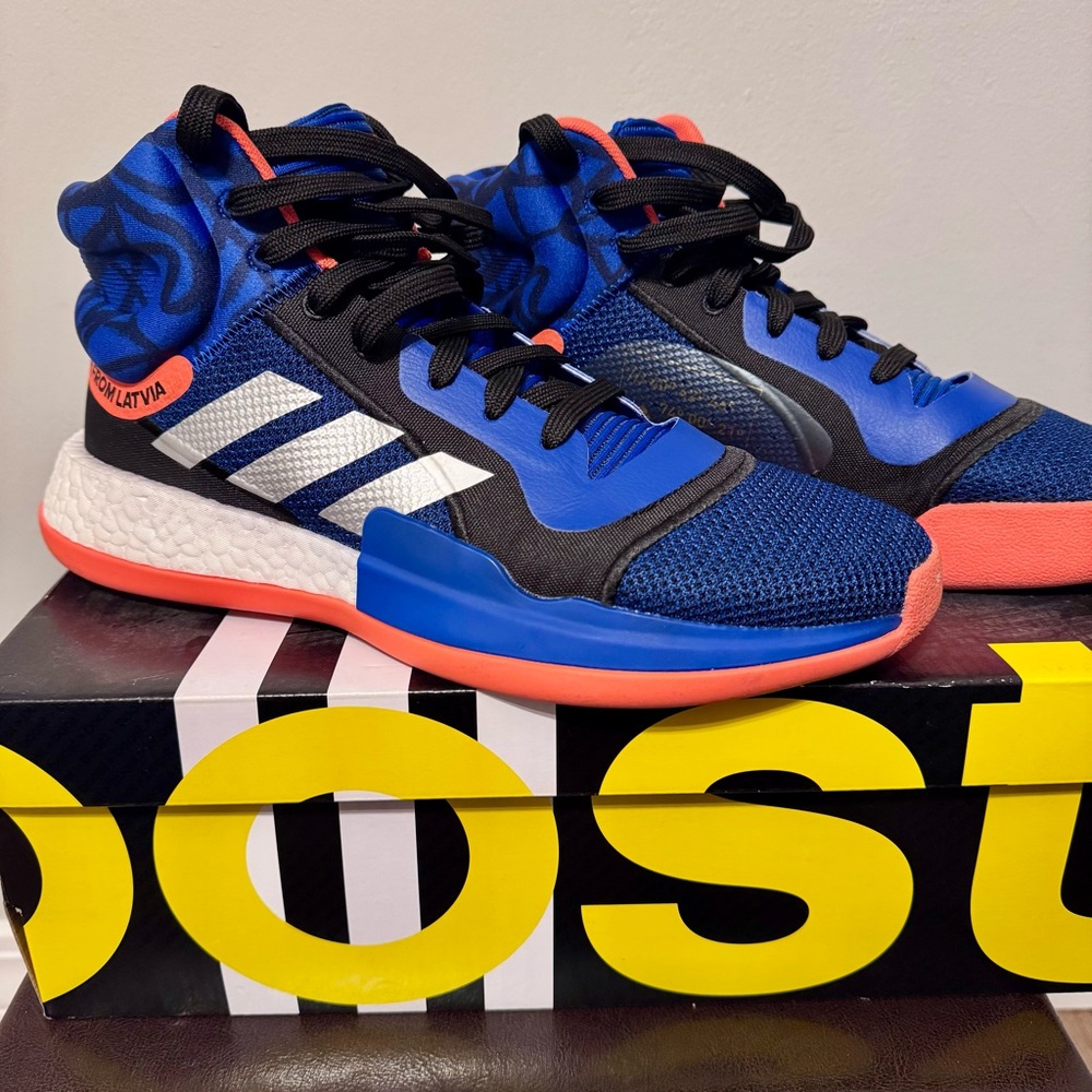 Adidas Marquee Boost Kristaps Porzingis 2018 Sz 10.5 Knicks Colors 